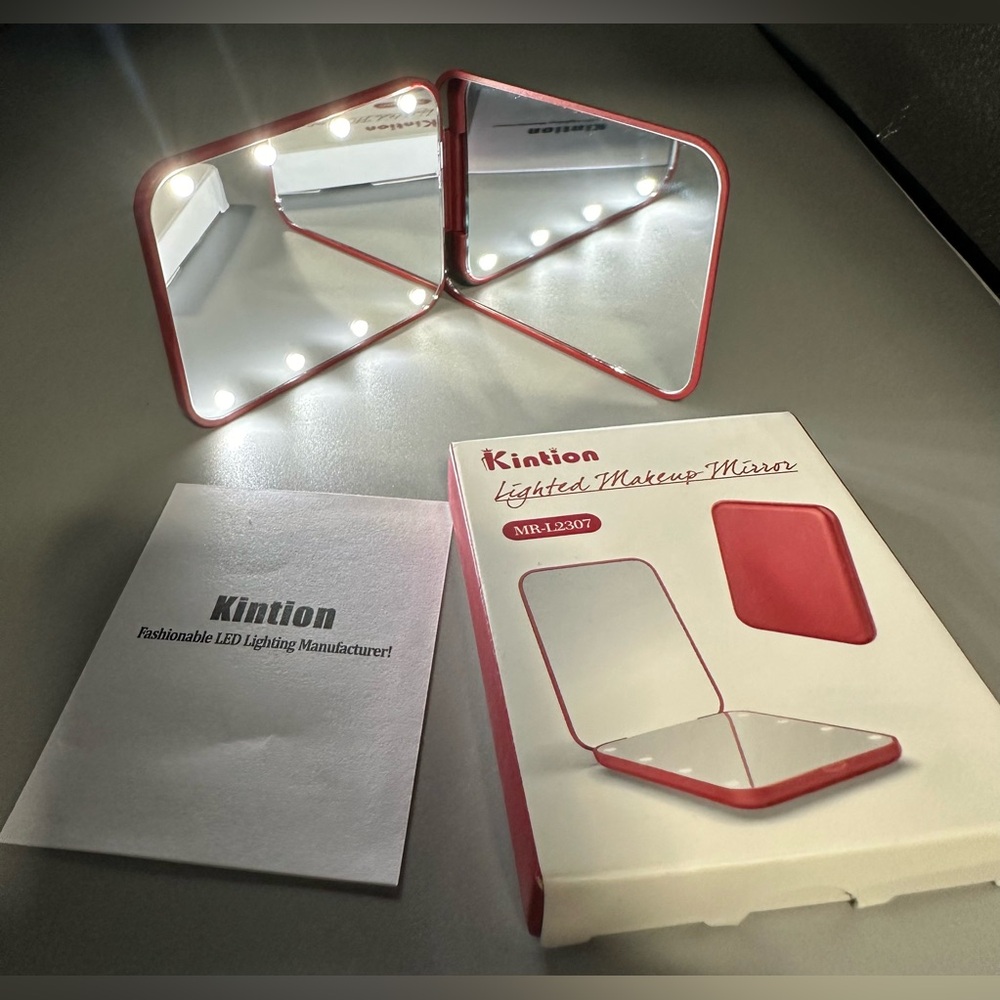 Kintion Pocket Mirror, 1X/3X Magnification LED Compact